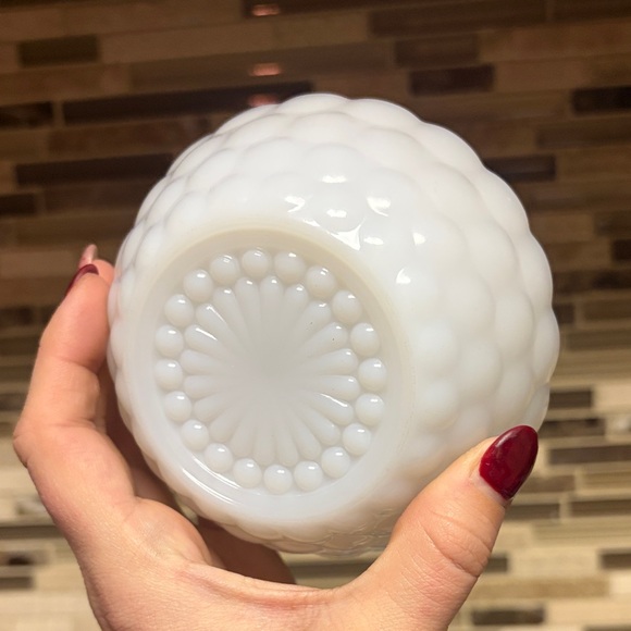 Anchor Hocking Fire King Vintage Milk Glass Bubble Bowl 4.5” - Picture 7 of 7